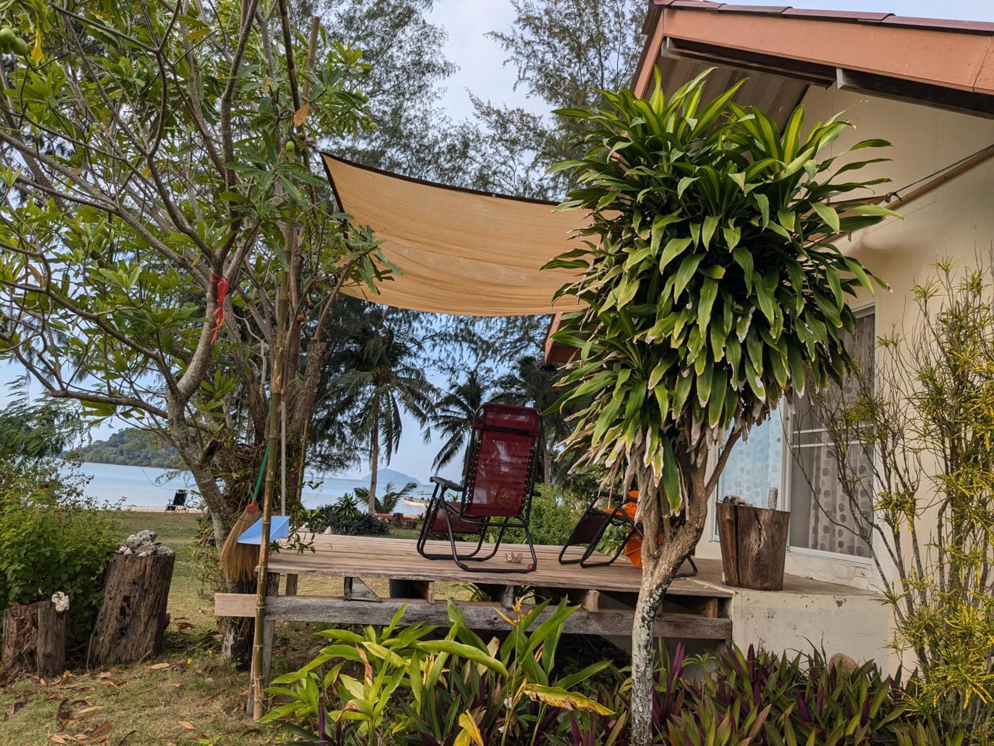 Tk Beach Resort Koh Mak Bagian luar foto